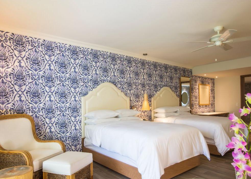 Hotel Krystal Grand® Puerto Vallarta Hotel Krystal Grand® Puerto Vallarta